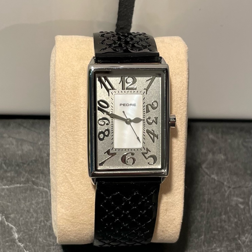 SALE!!! 2 for 30 Ladies Pedre Leather Band Watch- NWOT- New Battery
(18)